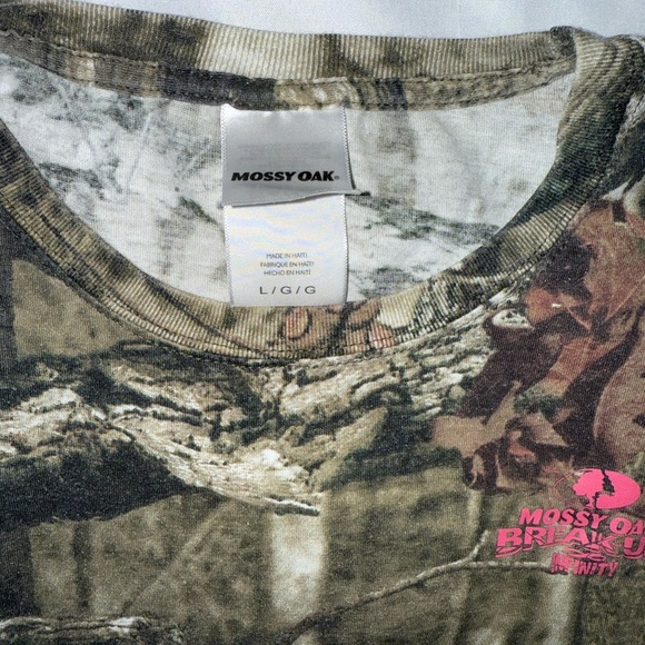 Mossy Oak Women's Forest Camo Cut Off Tank Top With Graphic Size Large - Picture 2 of 5